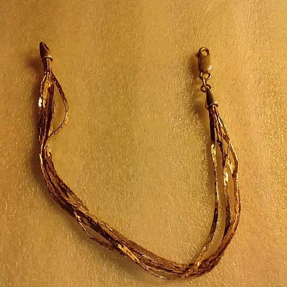 Braclet - Picture 3 of 6